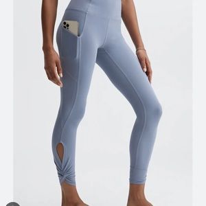 Fabletics Capri length High Rise Oasis Size 4X soft blue